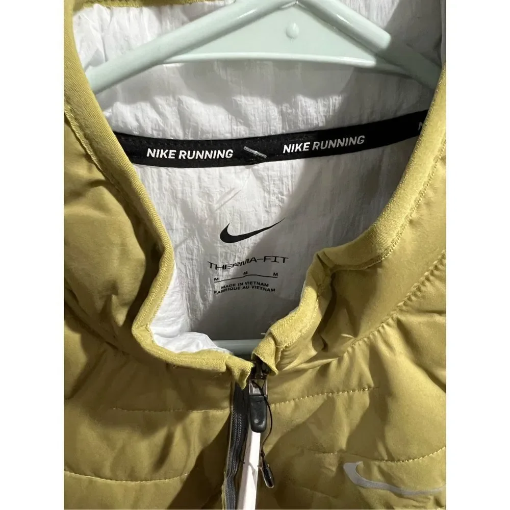 Nike Therma-FIT Repel Synthetic Fill Running Vest Men’s SZ M DD5647-379 NWT $100